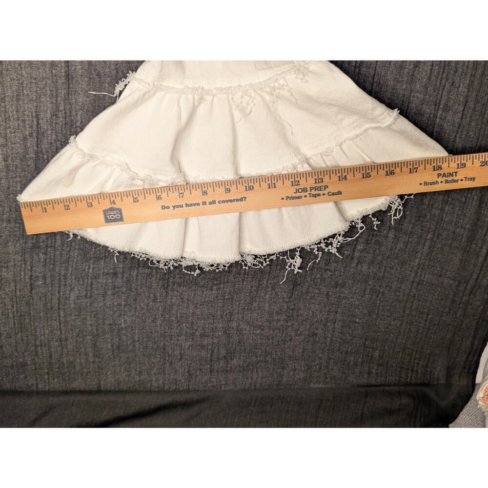 Cinq à Sept White Petal Ethel Ruffle Cuff Denim Flare Jeans Sz 6 Bridal Brunch - Picture 9 of 16